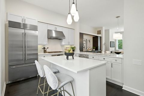 Tiny photo for 460 W Superior Street #7, Chicago, IL 60654 (MLS # 12517636)