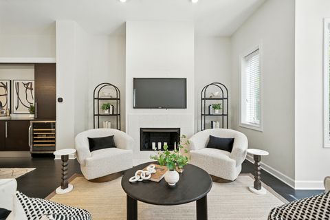 Tiny photo for 460 W Superior Street #7, Chicago, IL 60654 (MLS # 12517636)