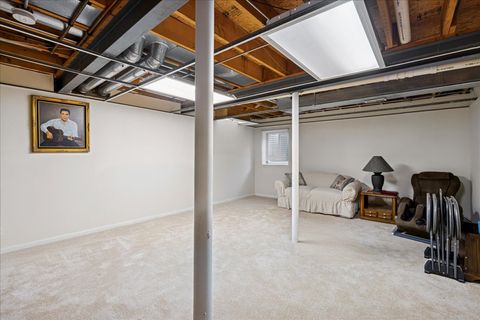 Tiny photo for 10 Barrington Court, Lake In The Hills, IL 60156 (MLS # 12535168)