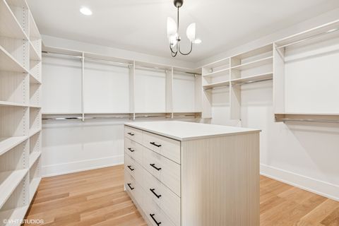 Tiny photo for 613 S Chatham Avenue, Elmhurst, IL 60126 (MLS # 12445752)