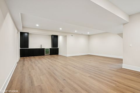 Tiny photo for 613 S Chatham Avenue, Elmhurst, IL 60126 (MLS # 12445752)