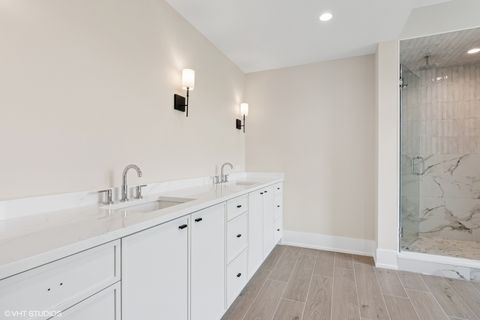 Tiny photo for 613 S Chatham Avenue, Elmhurst, IL 60126 (MLS # 12445752)