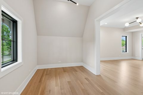Tiny photo for 613 S Chatham Avenue, Elmhurst, IL 60126 (MLS # 12445752)