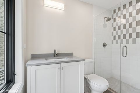 Tiny photo for 613 S Chatham Avenue, Elmhurst, IL 60126 (MLS # 12445752)