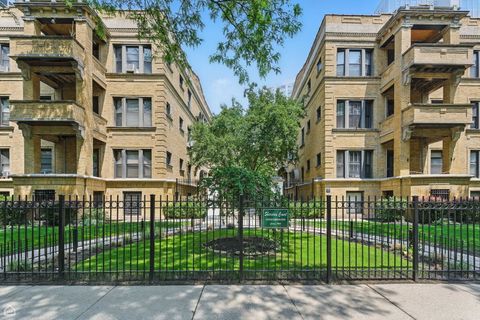 726 W SHERIDAN Road 3S Chicago IL 60613