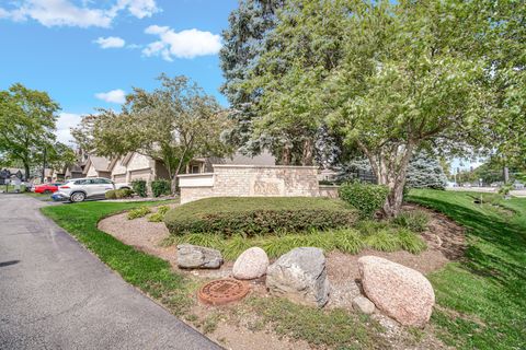 Tiny photo for 962 Ascot Drive, Elgin, IL 60123 (MLS # 12429513)