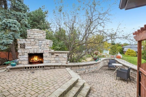 Tiny photo for 276 N Jackson Road, Clarendon Hills, IL 60514 (MLS # 12781832)