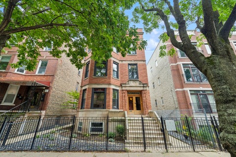 Photo of 2653 W WALTON Street #1, Chicago, IL 60622 (MLS # 12770238)