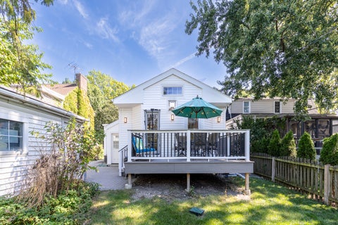 Tiny photo for 1032 Vernon Avenue, Park Ridge, IL 60068 (MLS # 12771465)