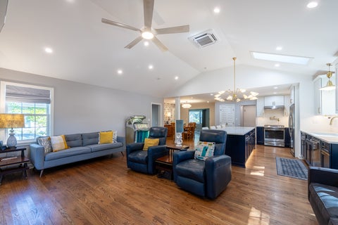 Tiny photo for 1032 Vernon Avenue, Park Ridge, IL 60068 (MLS # 12771465)