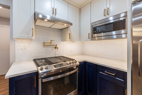 Tiny photo for 1032 Vernon Avenue, Park Ridge, IL 60068 (MLS # 12771465)