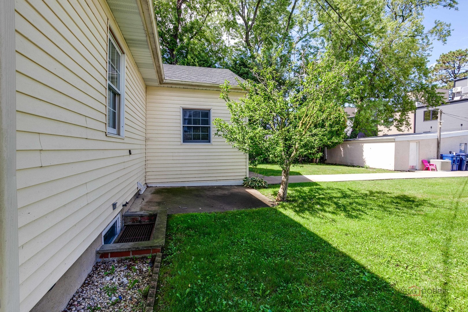 47 Prairie Avenue RearHouse