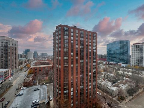 Tiny photo for 899 S PLYMOUTH Court #1406, Chicago, IL 60605 (MLS # 12526712)