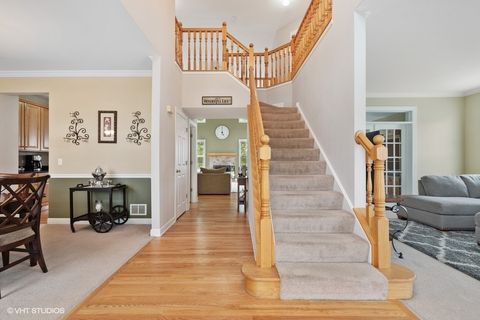 Tiny photo for Crystal Lake, IL 60014 (MLS # 12516108)