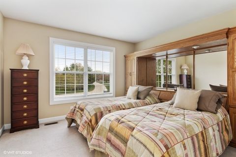 Tiny photo for Crystal Lake, IL 60014 (MLS # 12516108)