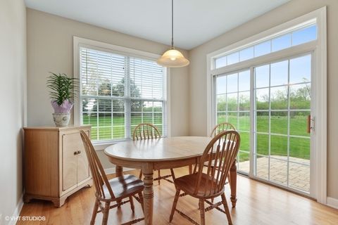 Tiny photo for Crystal Lake, IL 60014 (MLS # 12516108)