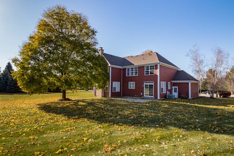 Tiny photo for Crystal Lake, IL 60014 (MLS # 12516108)