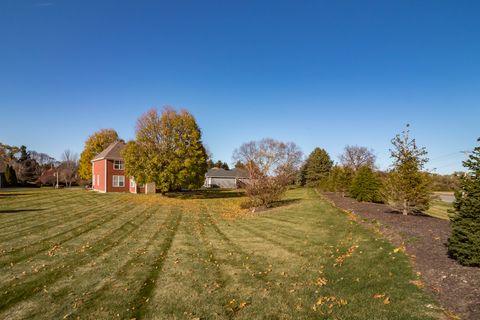 Tiny photo for Crystal Lake, IL 60014 (MLS # 12516108)