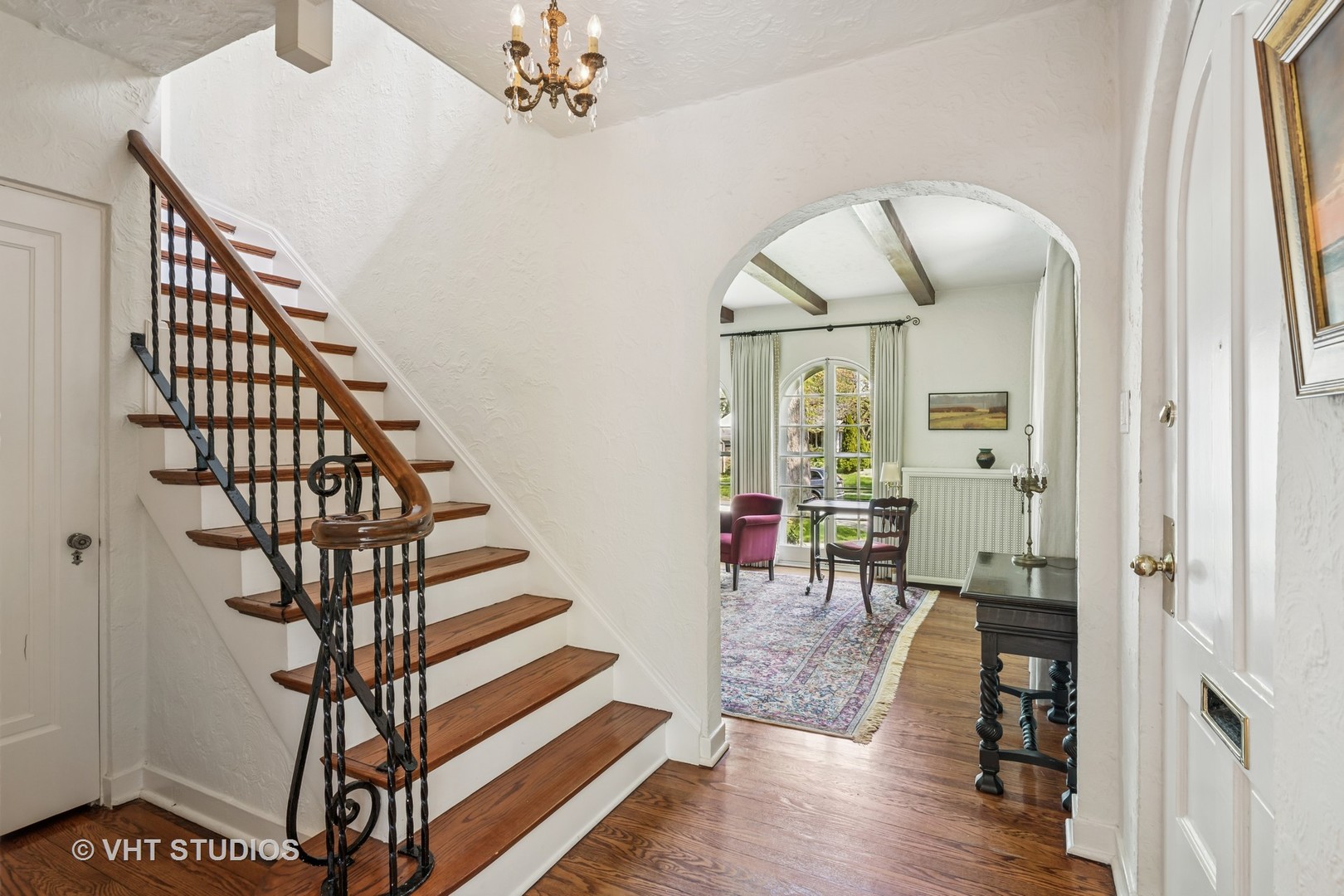 2037 Highland Avenue