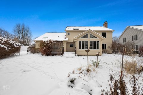 Tiny photo for 1160 Millview Drive, Batavia, IL 60510 (MLS # 12528197)