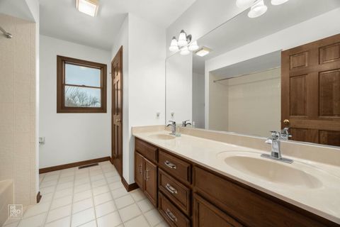 Tiny photo for 1160 Millview Drive, Batavia, IL 60510 (MLS # 12528197)