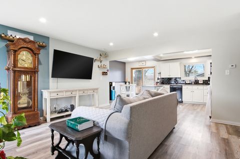 Tiny photo for 306 Wabasso Place, Minooka, IL 60447 (MLS # 12595195)