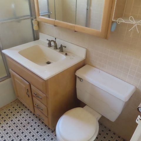 Tiny photo for 11438 S Maplewood Avenue, Chicago, IL 60655 (MLS # 12485469)