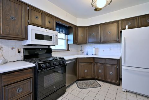 Tiny photo for 8016 W Leland Avenue, Norridge, IL 60706 (MLS # 12617882)