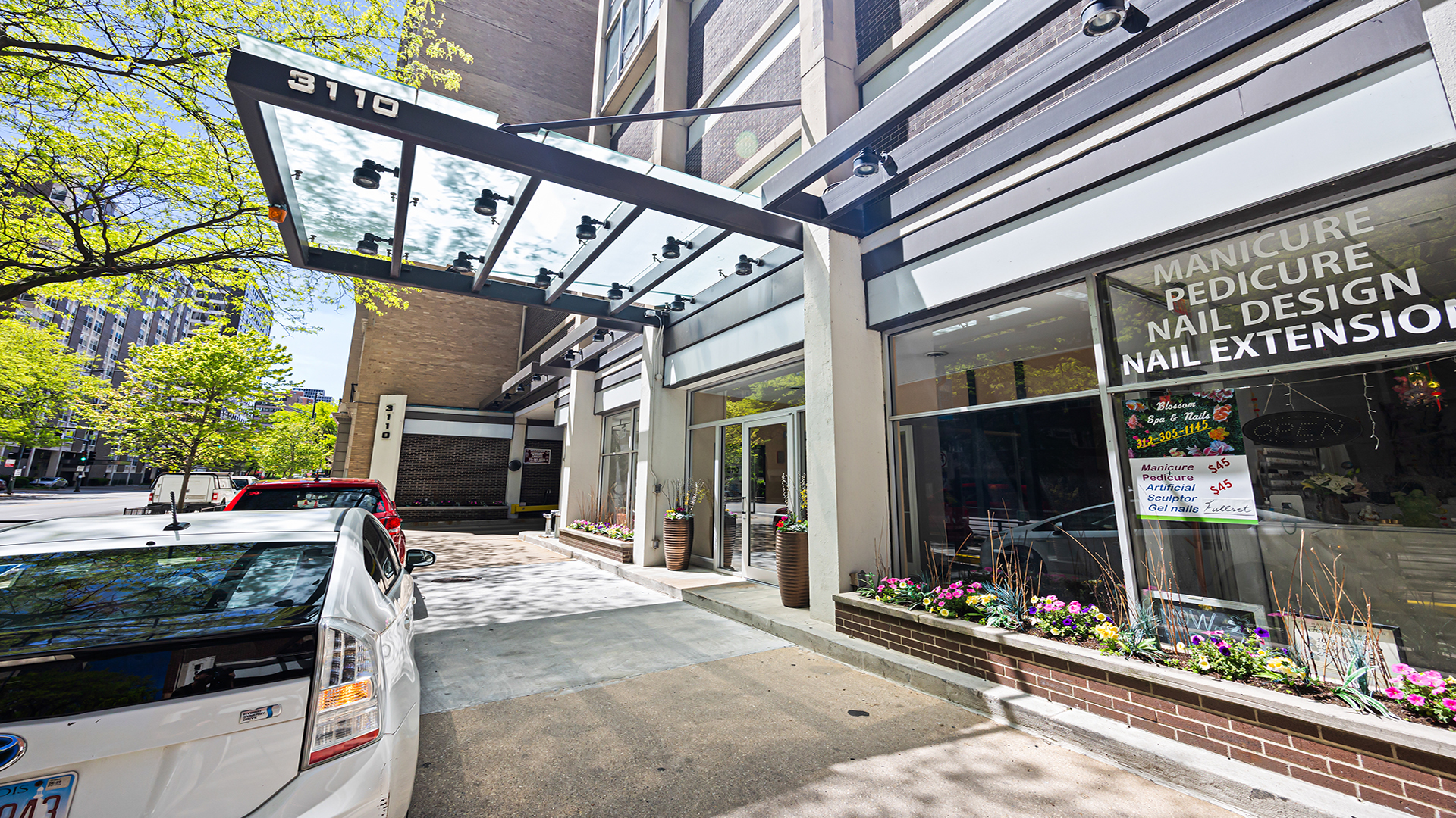 3110 N Sheridan Road 1807