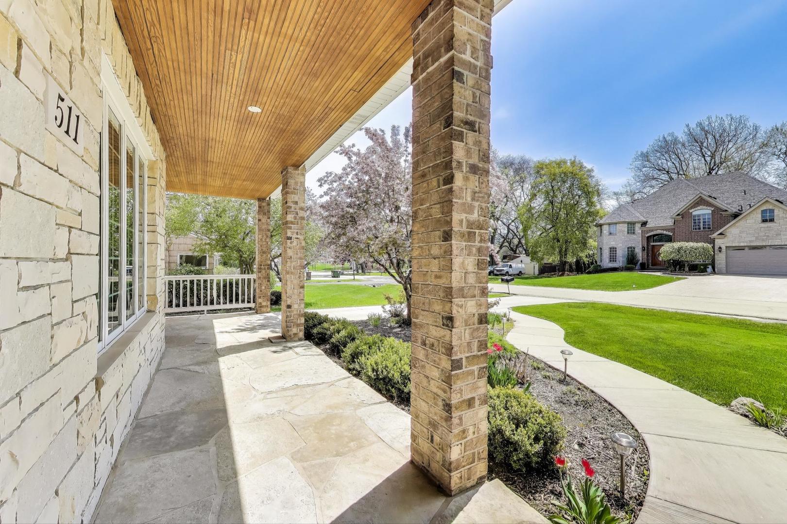 511 W 56TH Street
