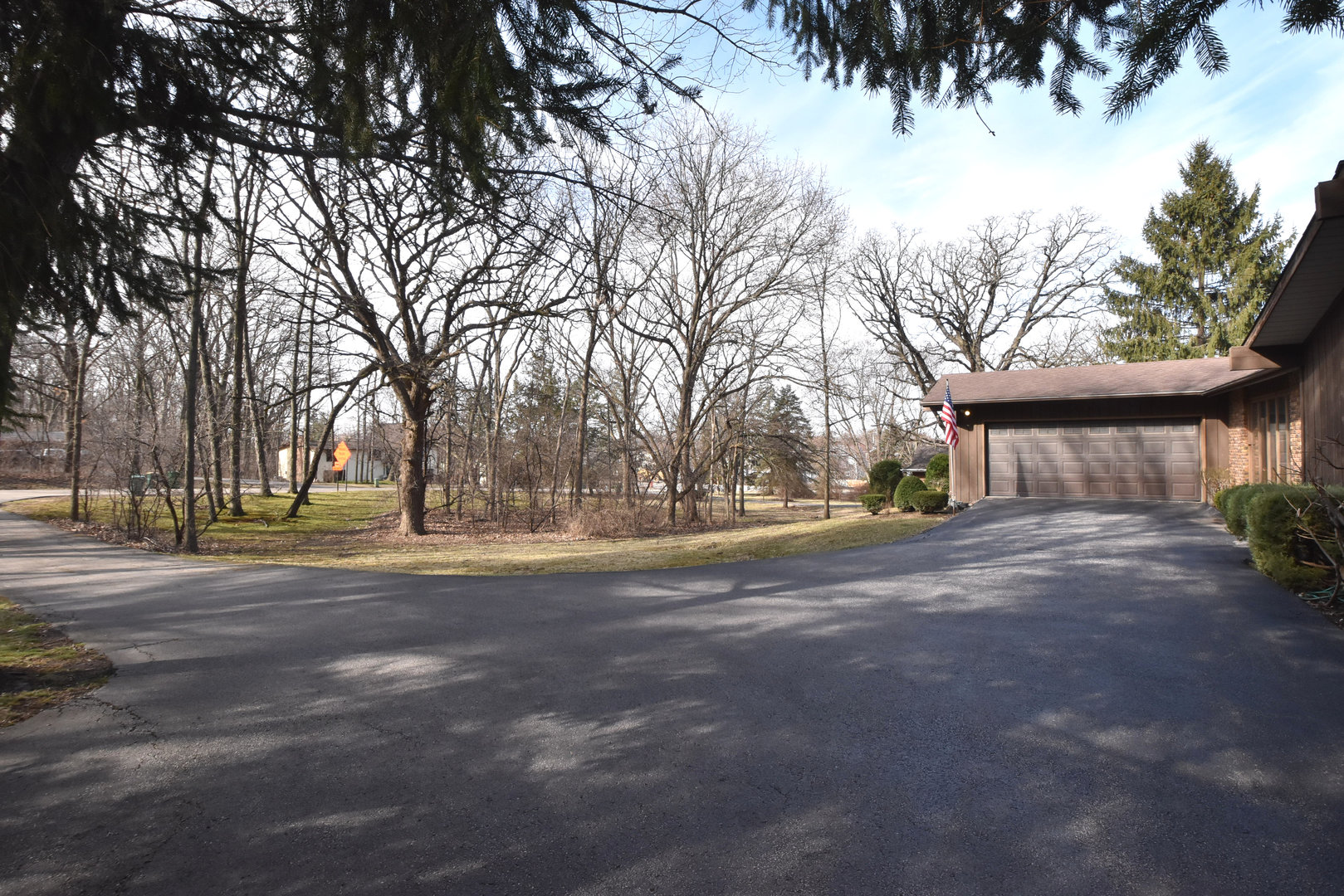 21948 W Brentwood Lane
