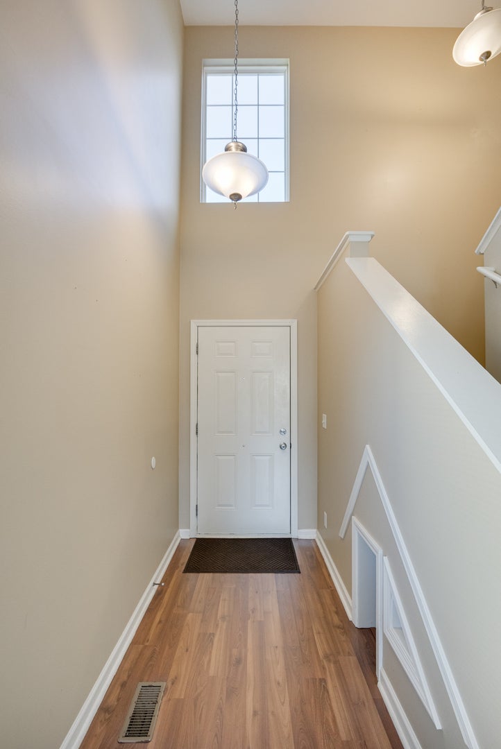 1412 Carlisle Lane