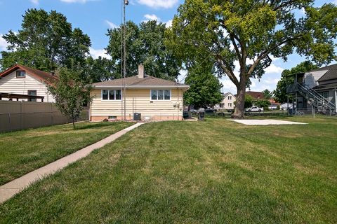Tiny photo for 154 S Fulton Avenue, Bradley, IL 60915 (MLS # 12428105)