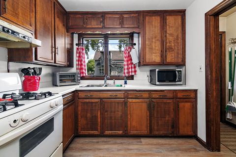 Tiny photo for 154 S Fulton Avenue, Bradley, IL 60915 (MLS # 12428105)