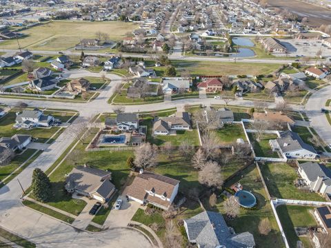 Tiny photo for 214 Greenbriar Lane, Bourbonnais, IL 60914 (MLS # 12597178)