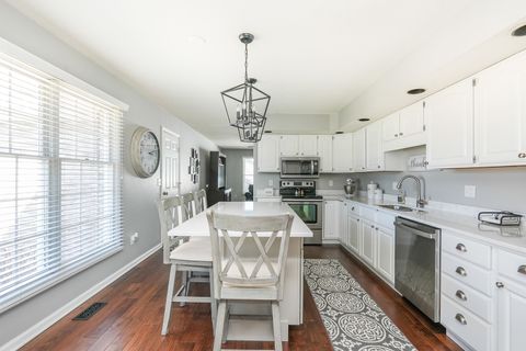 Tiny photo for 214 Greenbriar Lane, Bourbonnais, IL 60914 (MLS # 12597178)