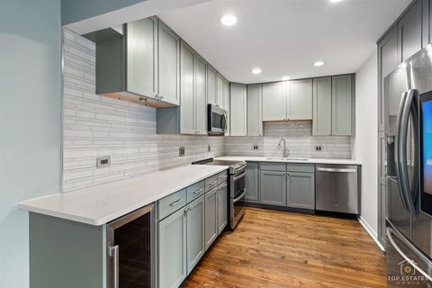 Tiny photo for 5450 Astor Lane #415, Rolling Meadows, IL 60008 (MLS # 12580173)