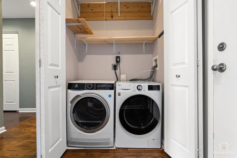 Tiny photo for 5450 Astor Lane #415, Rolling Meadows, IL 60008 (MLS # 12580173)