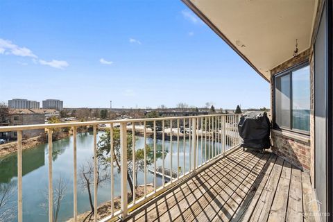 Tiny photo for 5450 Astor Lane #415, Rolling Meadows, IL 60008 (MLS # 12580173)