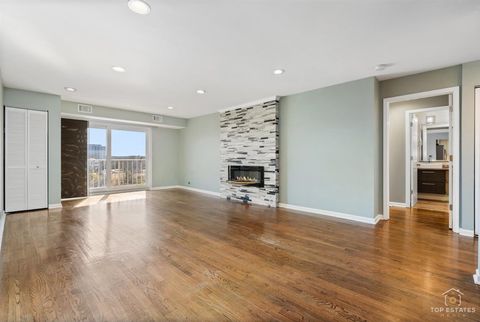 Tiny photo for 5450 Astor Lane #415, Rolling Meadows, IL 60008 (MLS # 12580173)