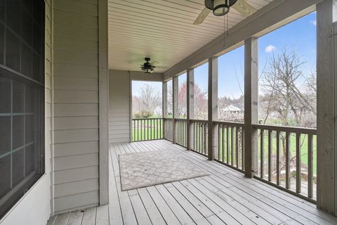 Tiny photo for 412 Rainbow Drive, Sleepy Hollow, IL 60118 (MLS # 12611397)