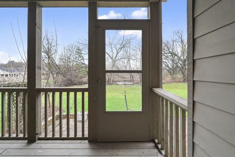 Tiny photo for 412 Rainbow Drive, Sleepy Hollow, IL 60118 (MLS # 12611397)