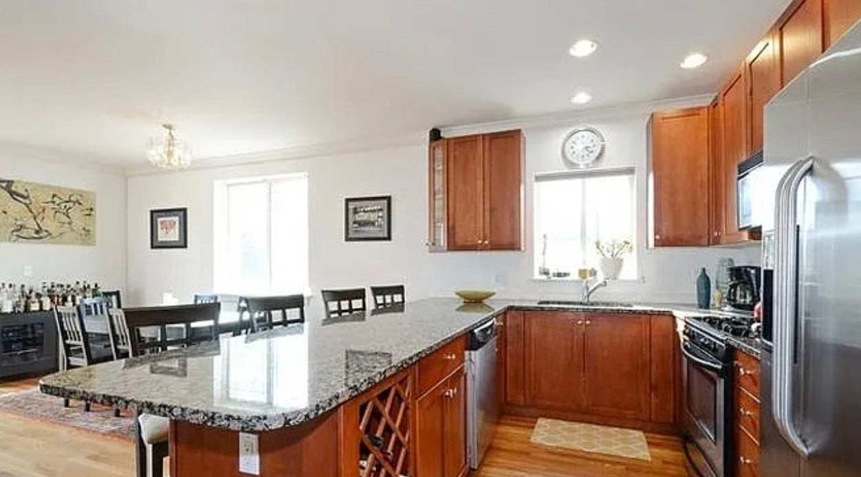 1514 W Thomas Street 4B