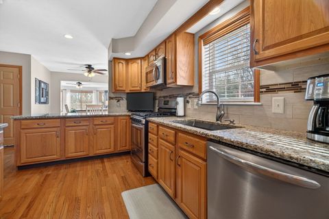 Tiny photo for 43 Hole In The Wall Court, Wilmington, IL 60481 (MLS # 12545329)