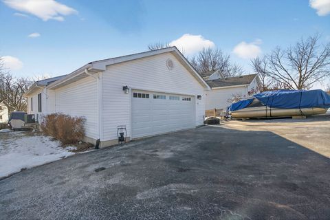Tiny photo for 43 Hole In The Wall Court, Wilmington, IL 60481 (MLS # 12545329)