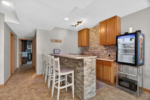 Tiny photo for 43 Hole In The Wall Court, Wilmington, IL 60481 (MLS # 12545329)
