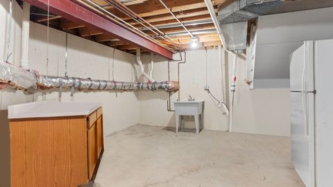 Tiny photo for 2060 Crossing Court, Lombard, IL 60148 (MLS # 12637746)