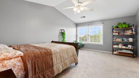 Tiny photo for 2060 Crossing Court, Lombard, IL 60148 (MLS # 12637746)