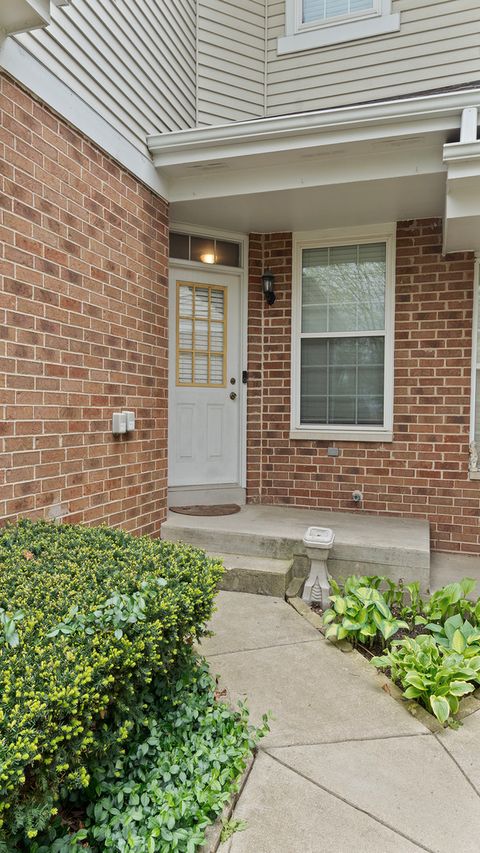 Tiny photo for 2060 Crossing Court, Lombard, IL 60148 (MLS # 12637746)
