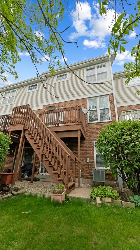 Tiny photo for 2060 Crossing Court, Lombard, IL 60148 (MLS # 12637746)